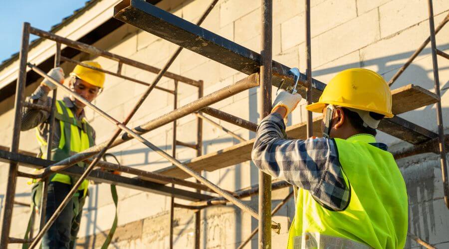 Professional fairlawn roofing services in Brawley, CA